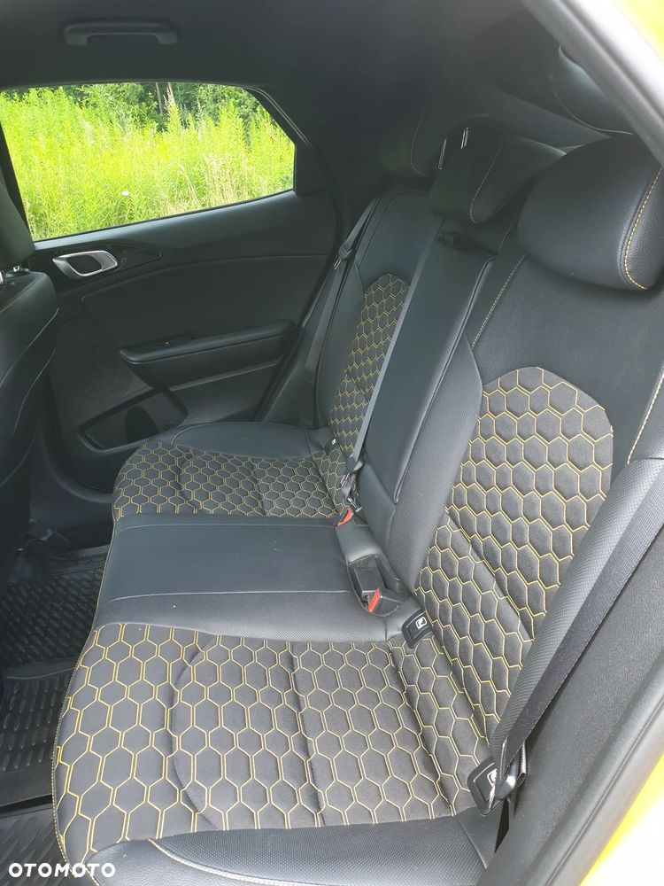 Kia XCeed 1.5 T-GDI L Business Line DCT - 6