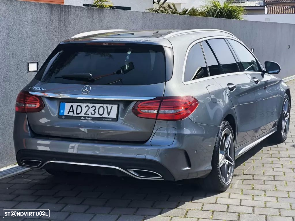 Mercedes-Benz C 300 de AMG Line - 3