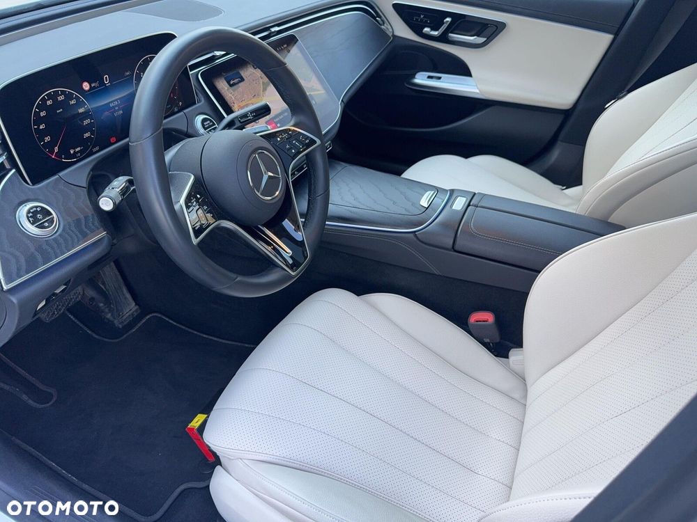 Mercedes-Benz Klasa E 220 d mHEV 4-Matic Avantgarde 9G-Tronic - 13
