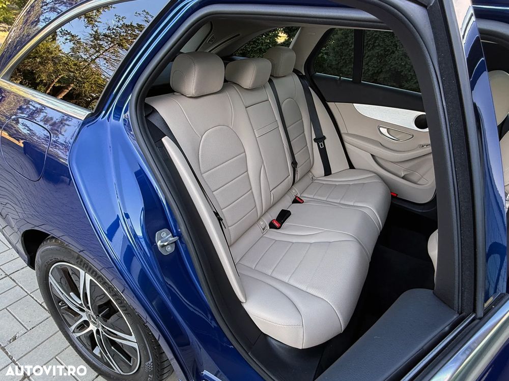 Mercedes-Benz C 200 d Avantgarde - 9