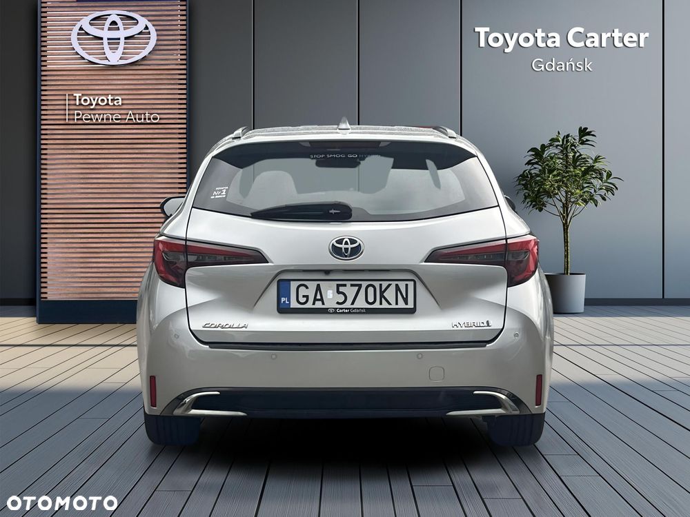 Toyota Corolla - 5