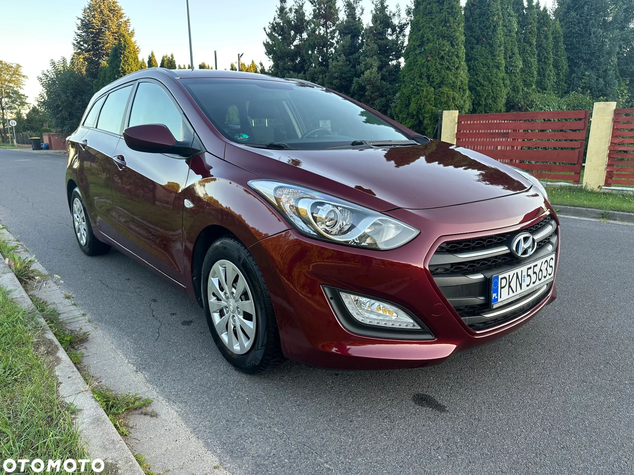 Hyundai i30 1.4 Premiere Comfort - 1
