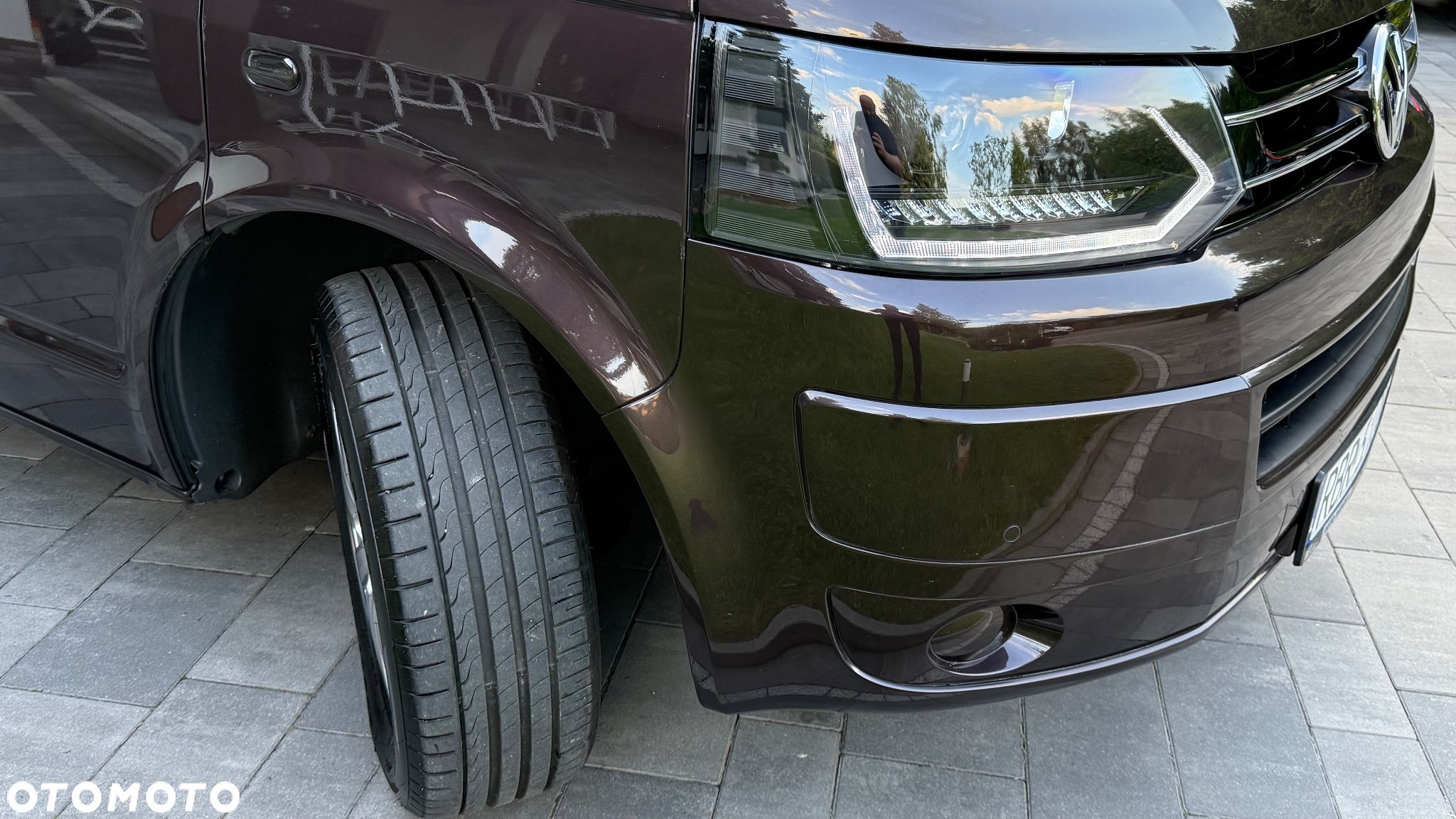 Volkswagen Multivan - 12