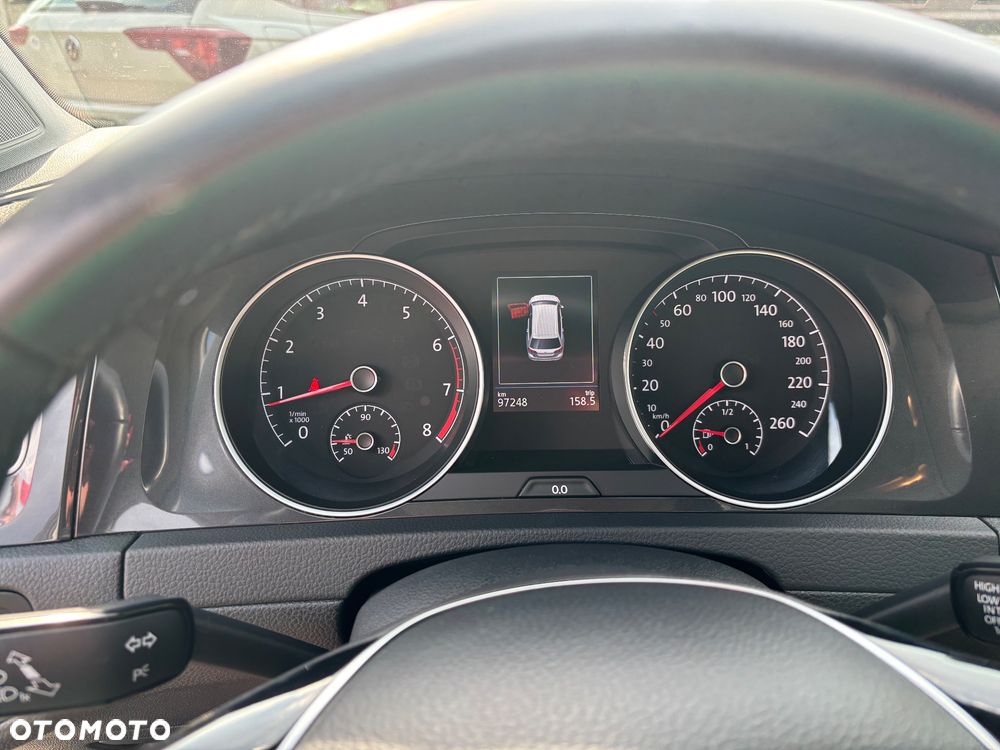 Volkswagen Golf Variant - 10