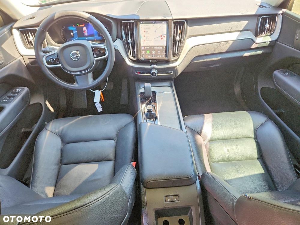 Volvo XC 60 B5 B Geartronic Momentum Pro - 8