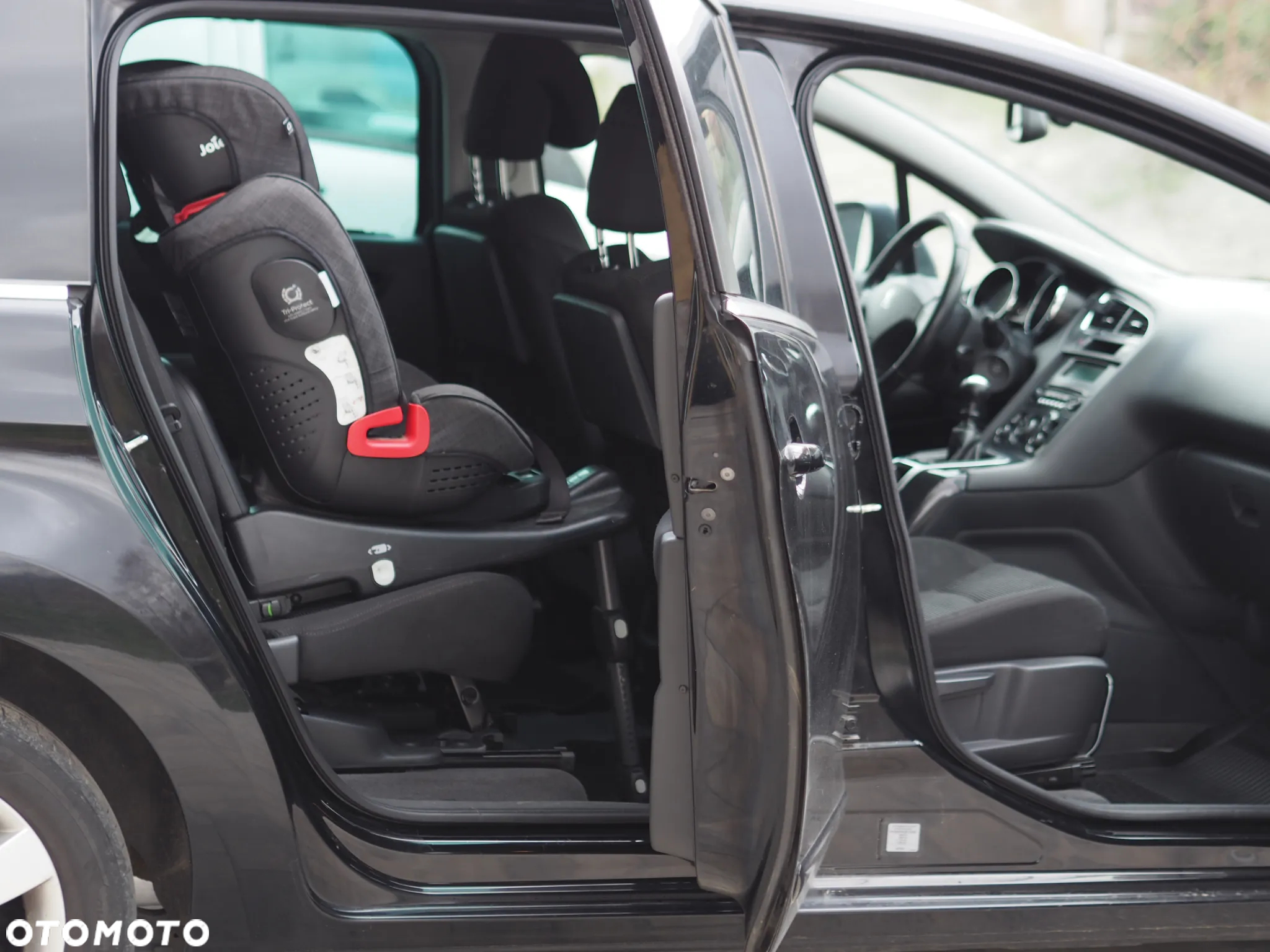 Peugeot 5008 1.6 THP Active - 18