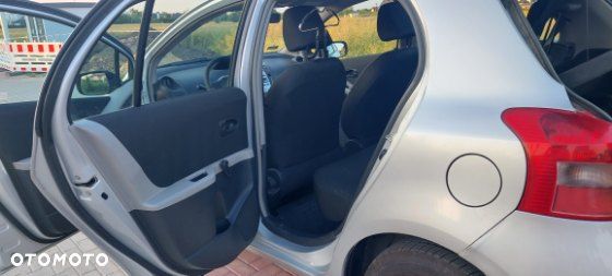 Toyota Yaris 1.4 D-4D Luna - 5