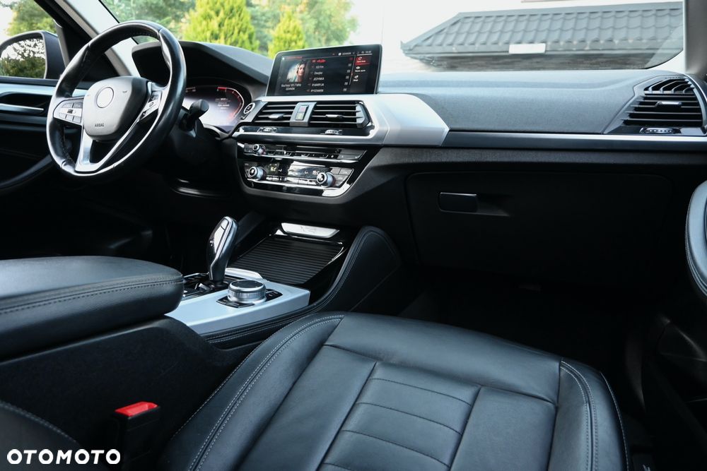 BMW X4 xDrive20d - 23