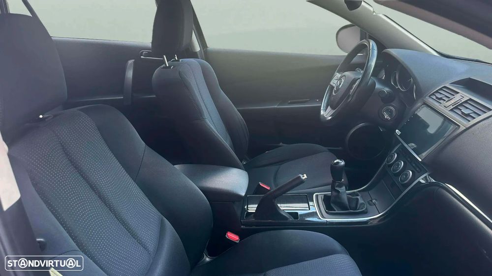Mazda 6 MZR-CD 2.0 Sport+Navi - 9