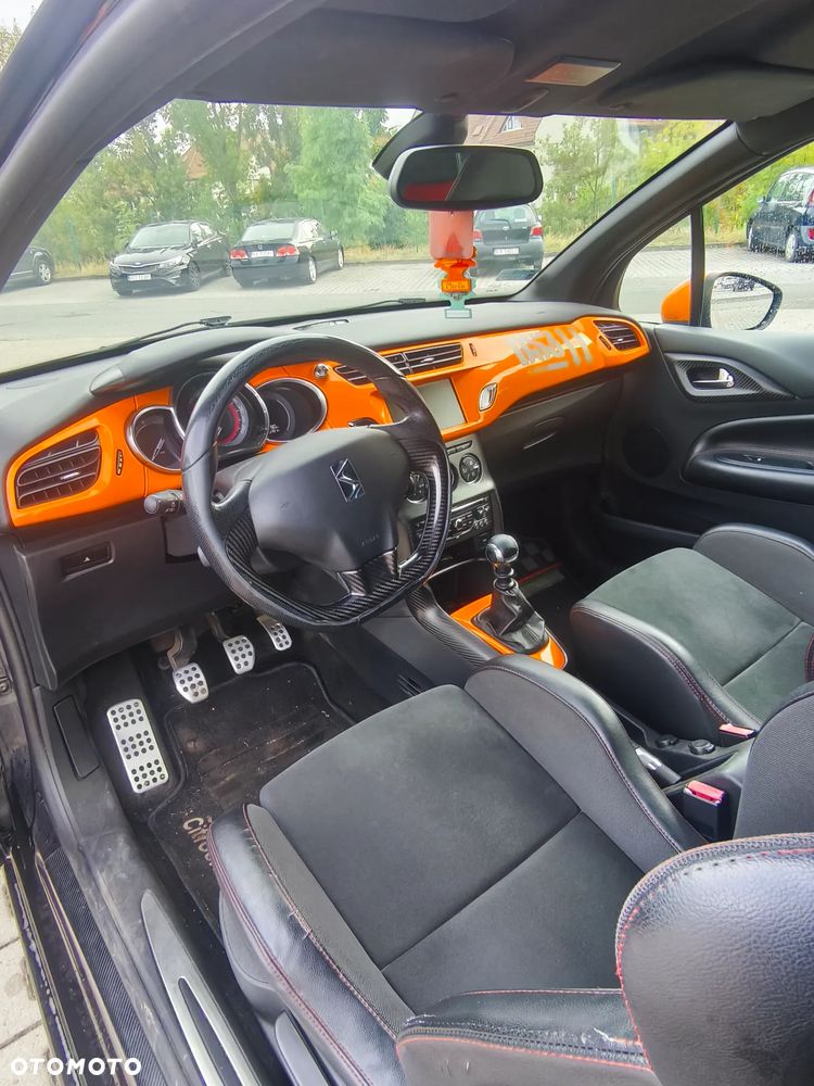 Citroën DS3 1.6 THP Racing - 6