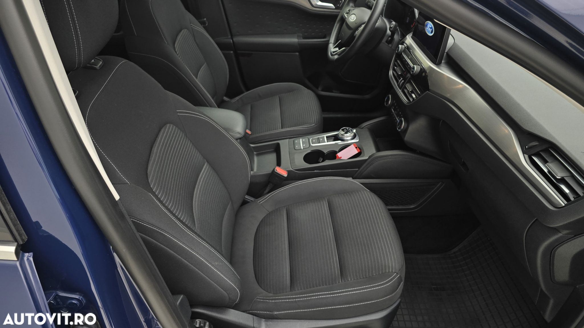 Ford Kuga - 19