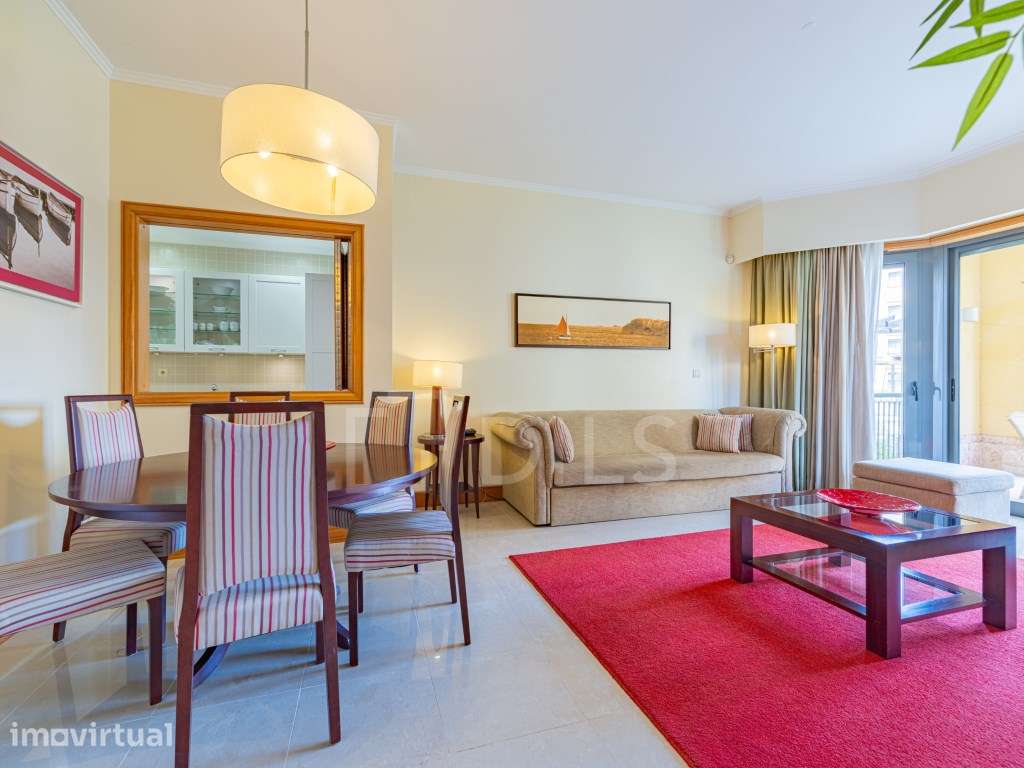 Apartamento T2, condomínio, piscina e garagem, Vilamoura, Algarve - Grande imagem: 4/27