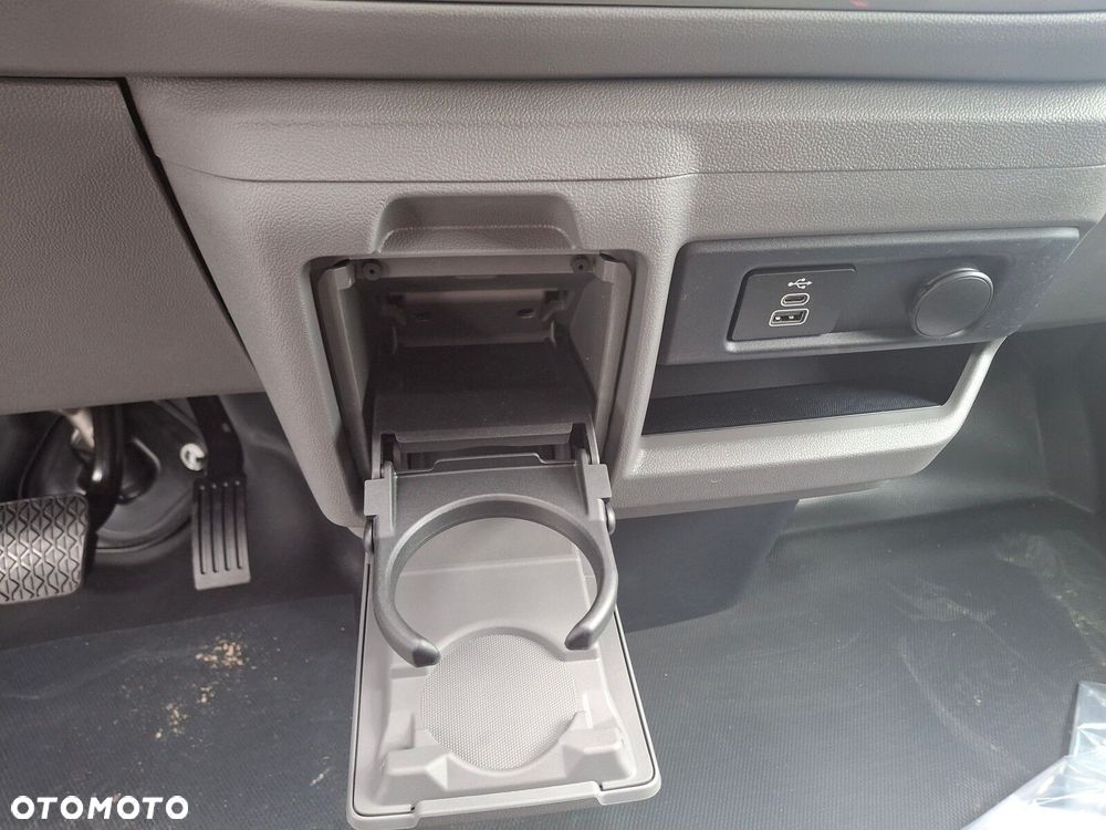 Volkswagen Transporter Furgon Plus - 25