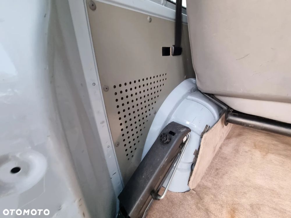 Volkswagen Transporter L1H1 - 32