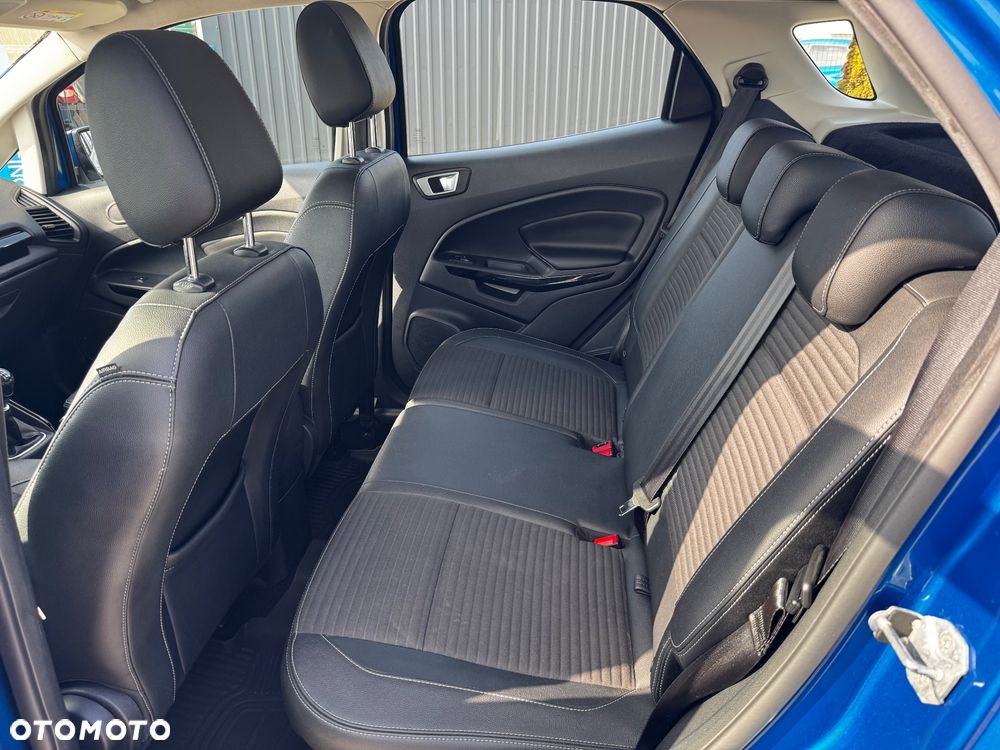 Ford EcoSport - 10
