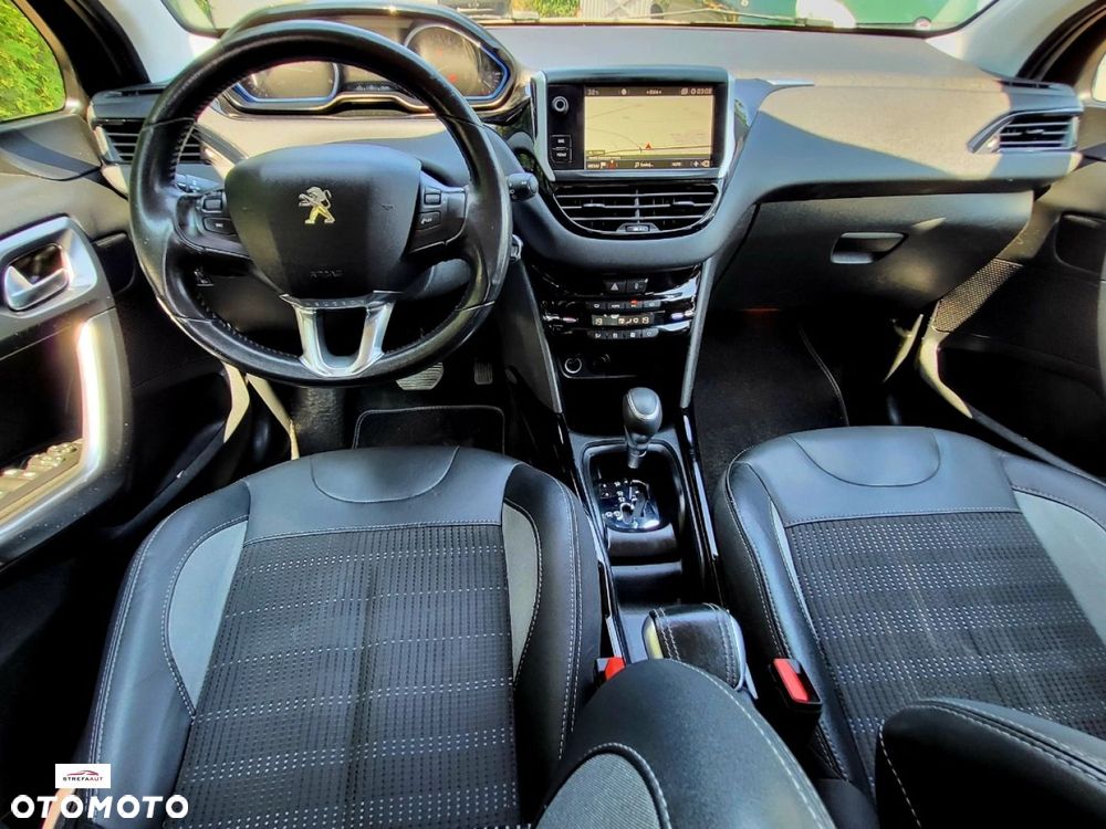 Peugeot 2008 - 10
