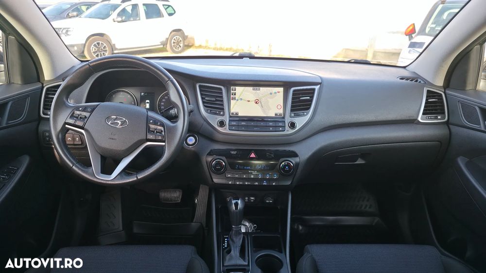 Hyundai Tucson - 12