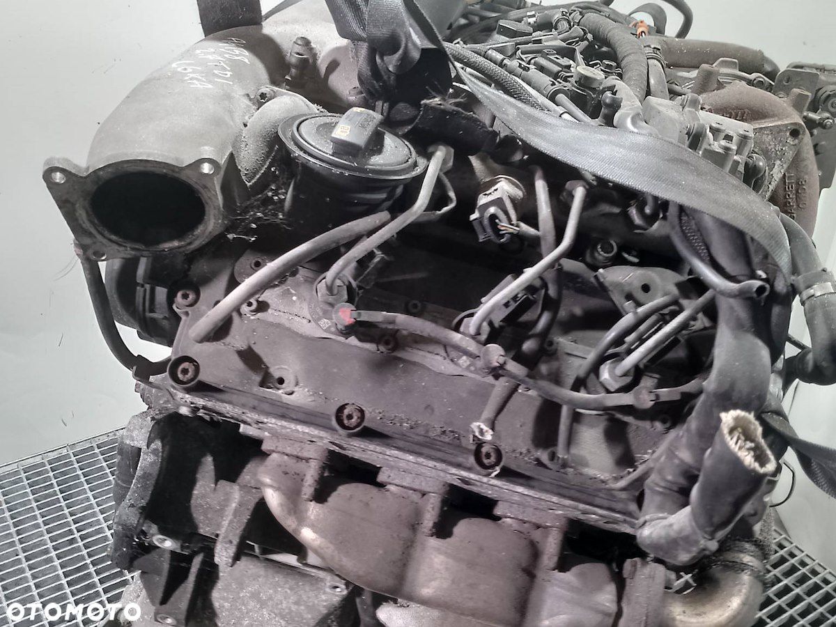 SILNIK AUDI A4 B8 CGK 2.7 TDI - 1