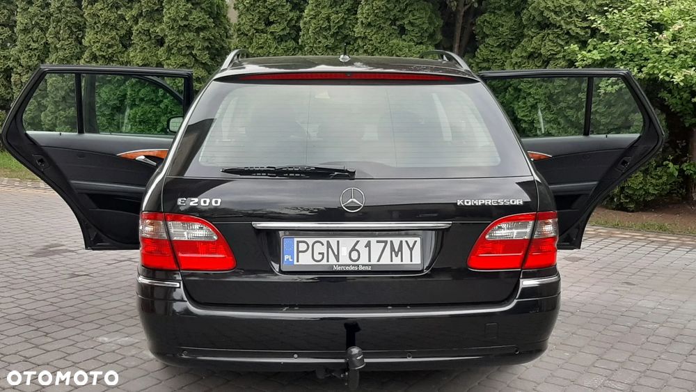 Mercedes-Benz Klasa E 200 Kompressor Automatik Elegance - 15
