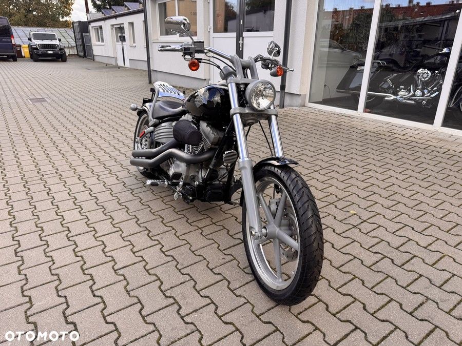 Harley-Davidson Softail - 2