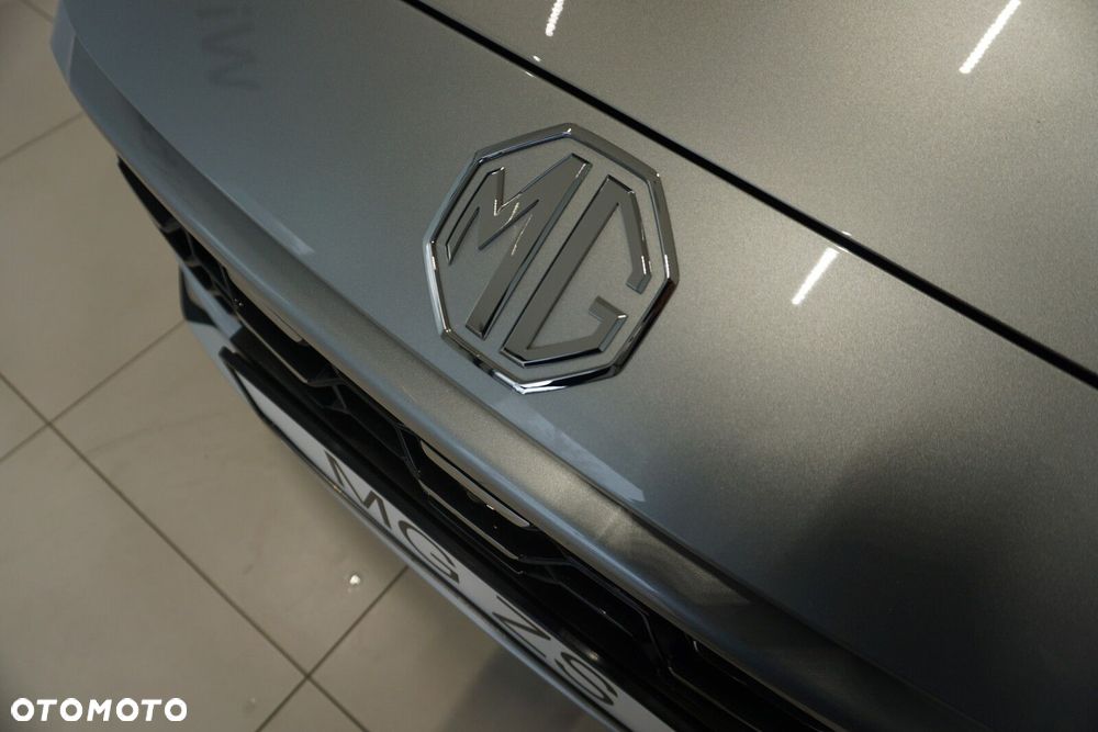 MG ZS Hybrid+ - 7