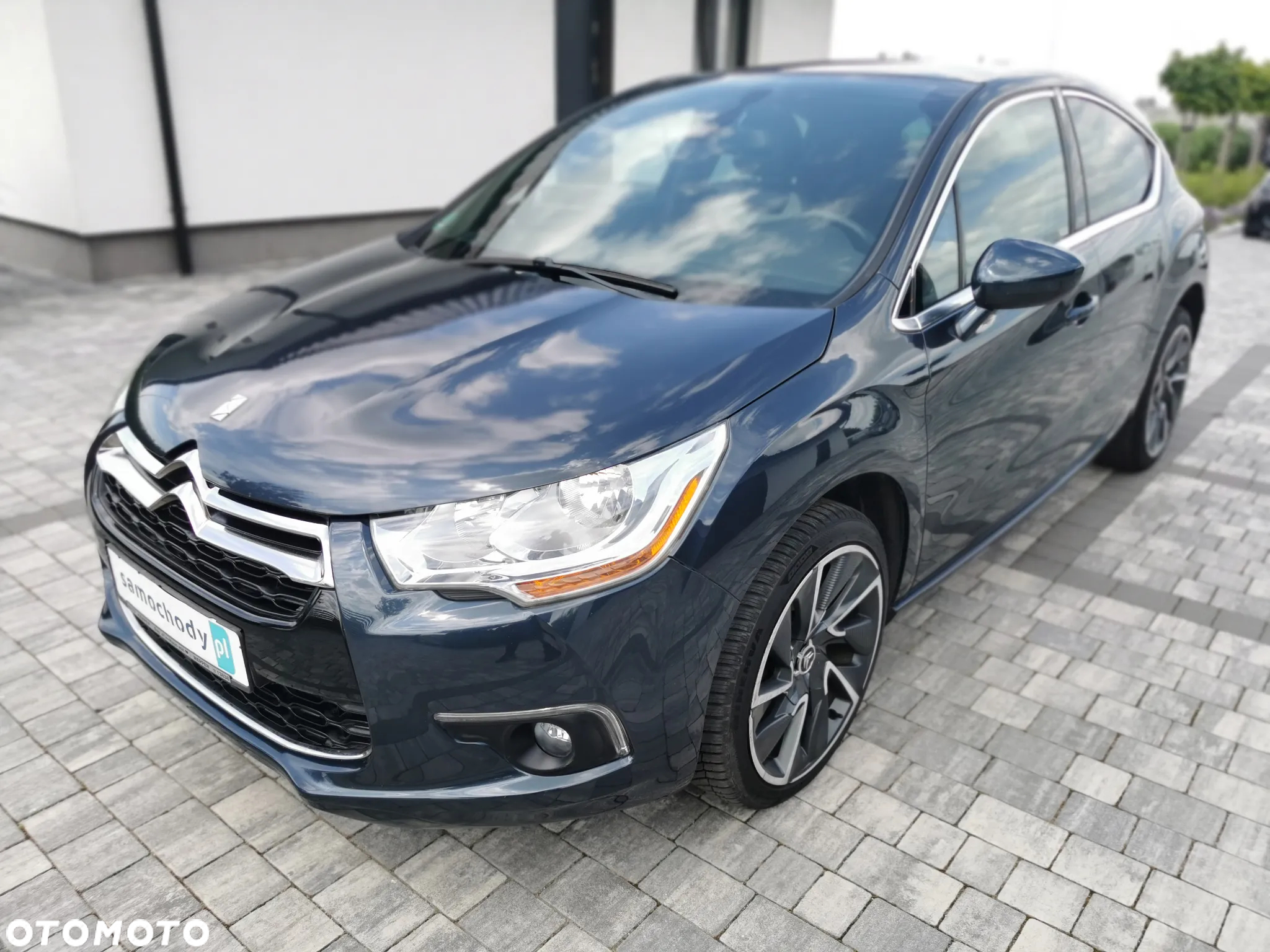 Citroën DS4 2.0 BlueHDi SoChic S&S - 4
