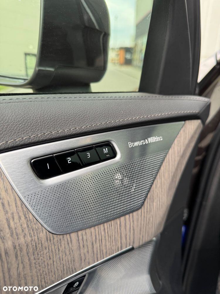 Volvo XC 90 - 21