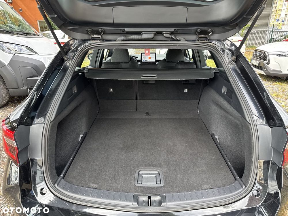 Toyota Corolla 1.8 Hybrid Comfort - 18