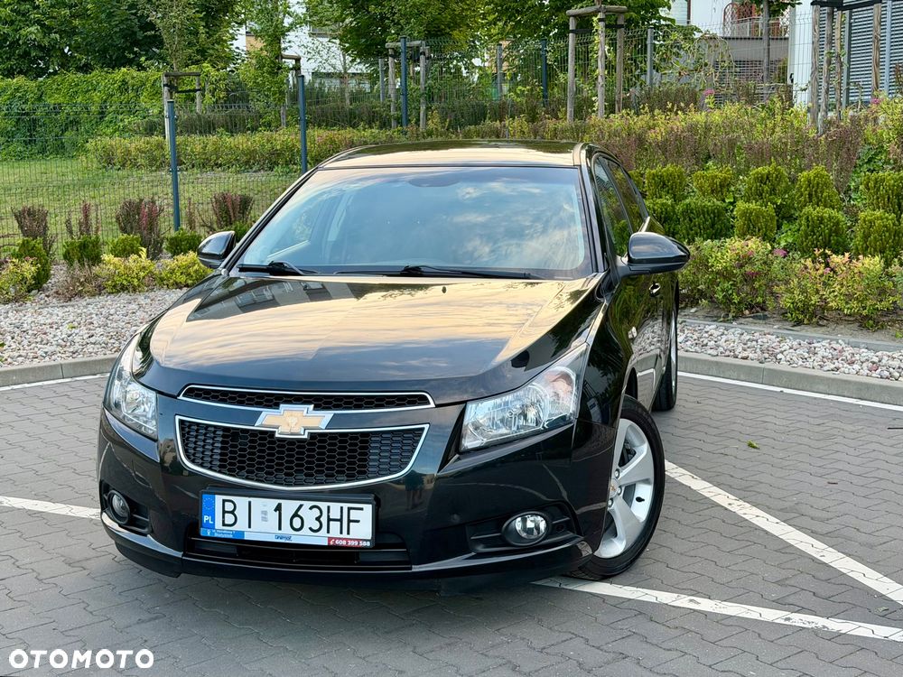 Chevrolet Cruze 1.8 LS+ - 1