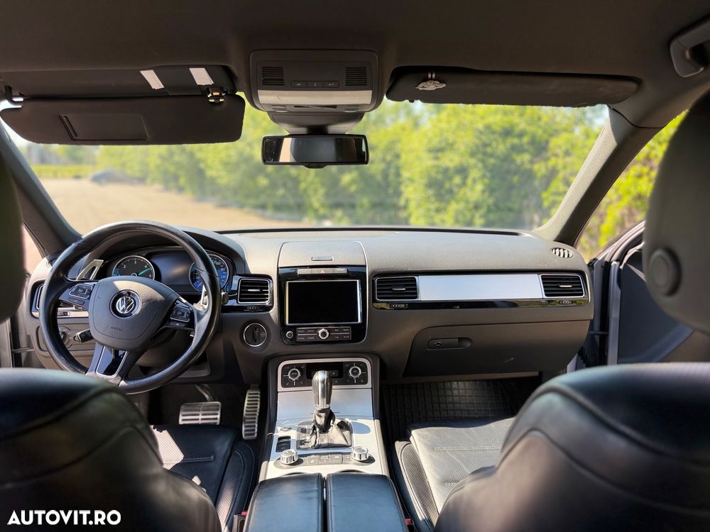 Volkswagen Touareg - 8