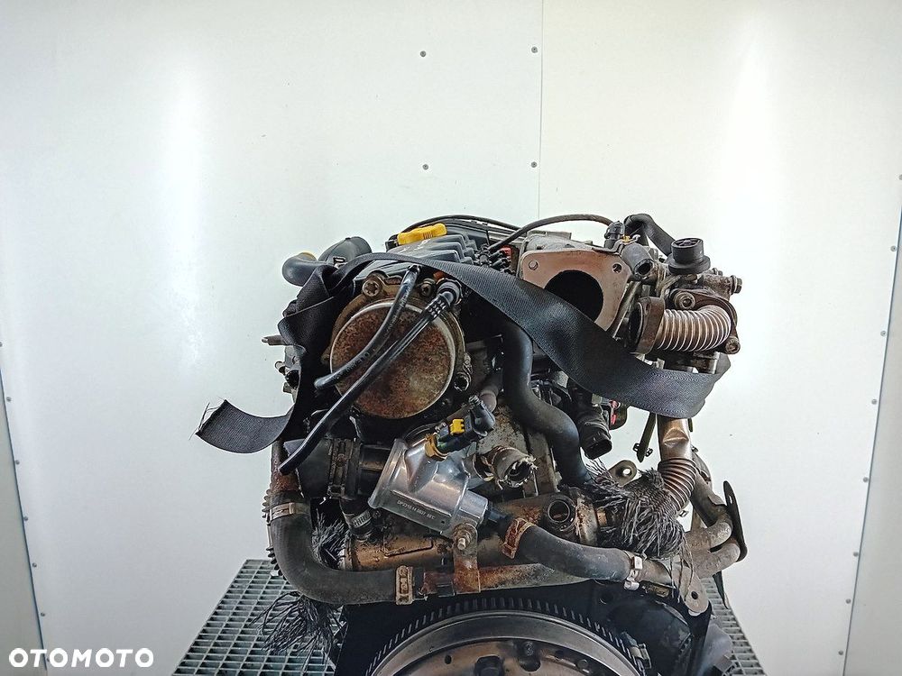 SILNIK OPEL ASTRA H Z19DT 1.9 CDTI - 4
