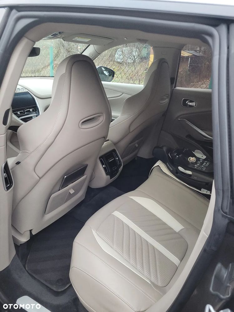 Aston Martin DBX707 - 18