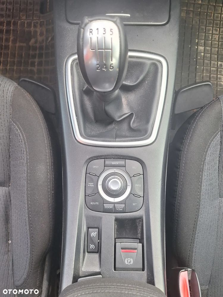 Renault Laguna 2.0 DCi Expression - 5