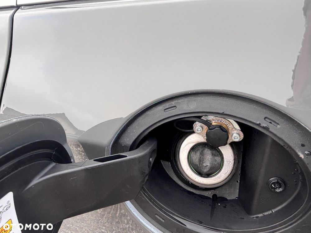 Chrysler Pacifica - 13