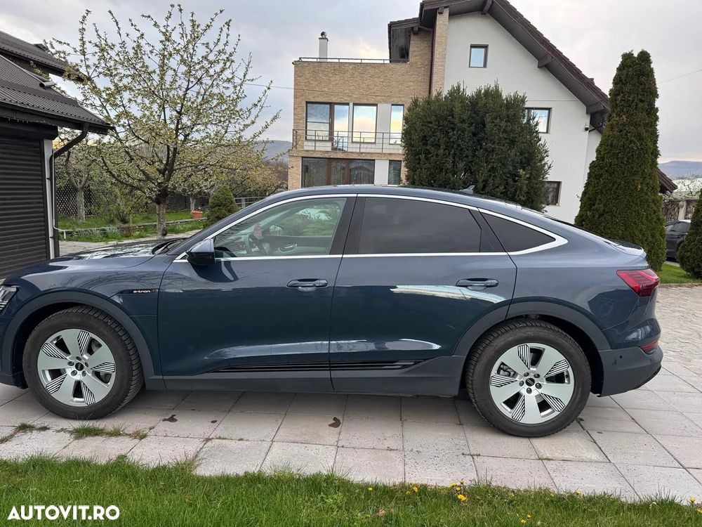 Audi e-tron 50 quattro S-Line - 5