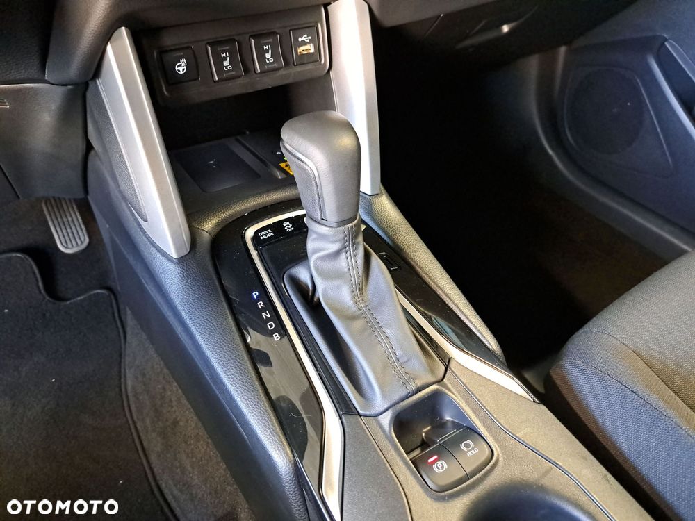 Toyota Corolla Cross 2.0 Hybrid Style - 28