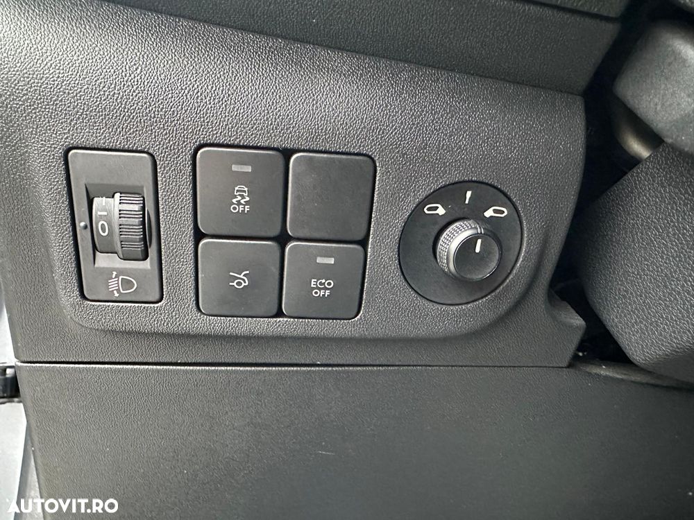 Peugeot 301 1.5 BlueHDI FAP Allure - 5