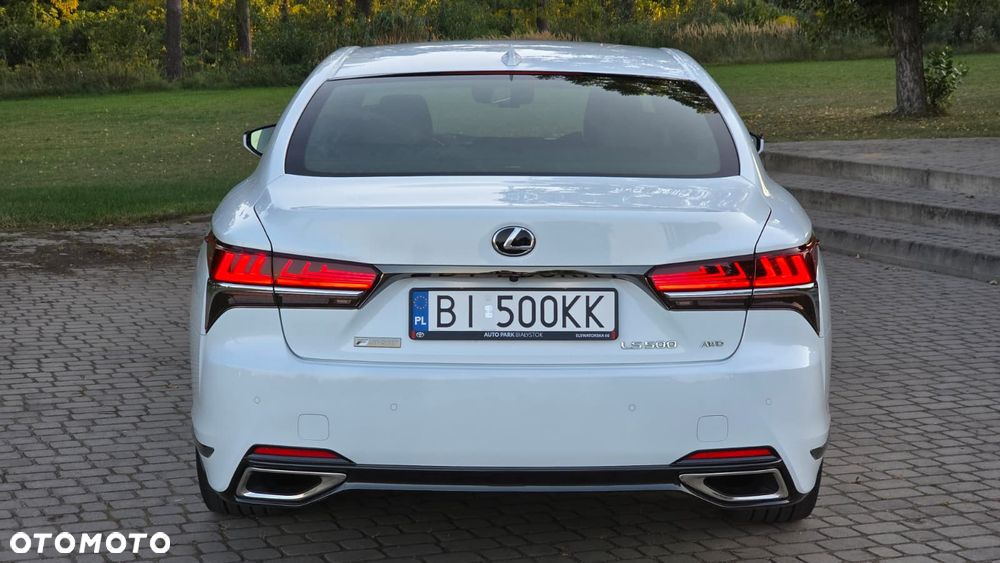 Lexus LS - 6