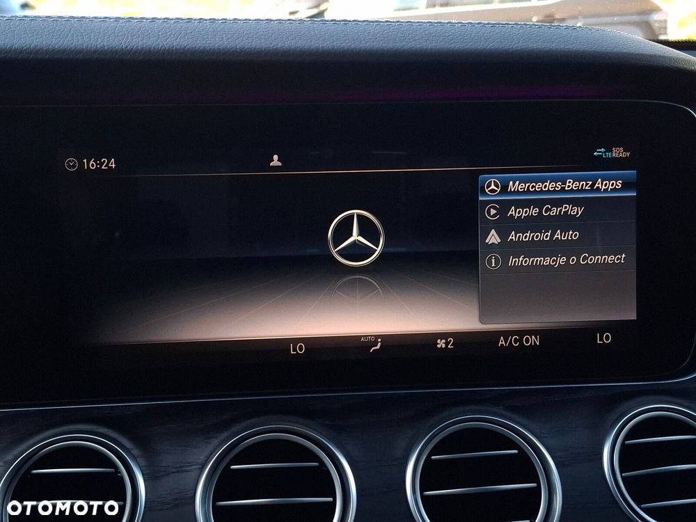 Mercedes-Benz Klasa E 220 d AMG - 28