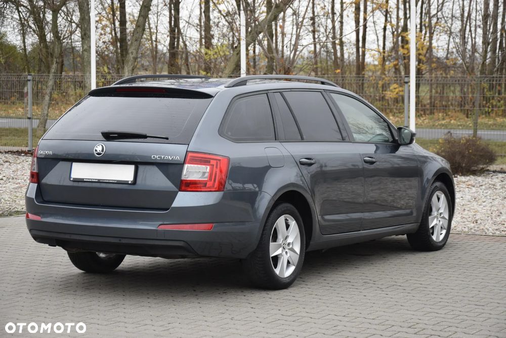 Skoda Octavia 2.0 TDI Ambition DSG EU6 - 30