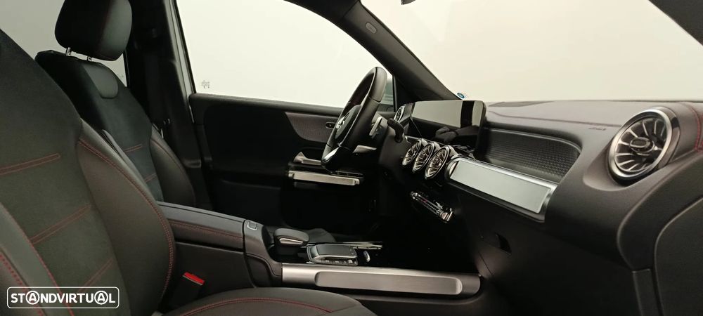 Mercedes-Benz EQB 250 AMG Line - 28