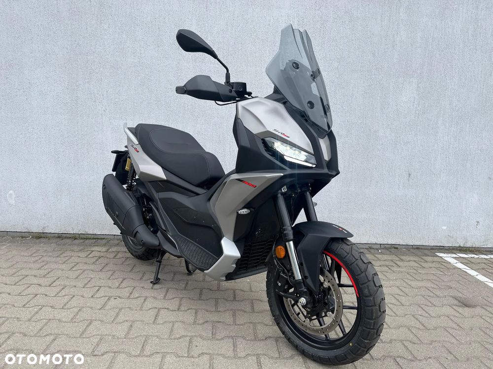 Aprilia SR - 10