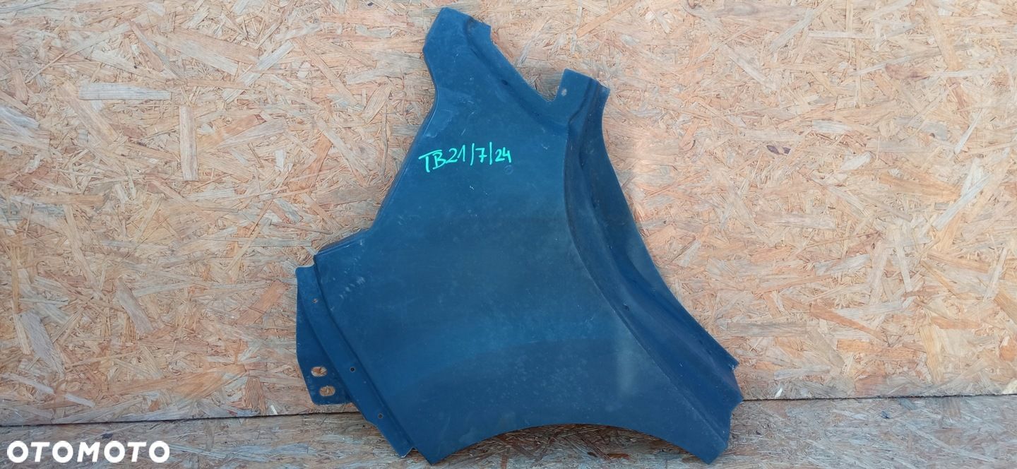 FORD FIESTA MK7 5D 08- BŁOTNIK POSZYCIE ĆWIARTKA PRAWY TYŁ - 1