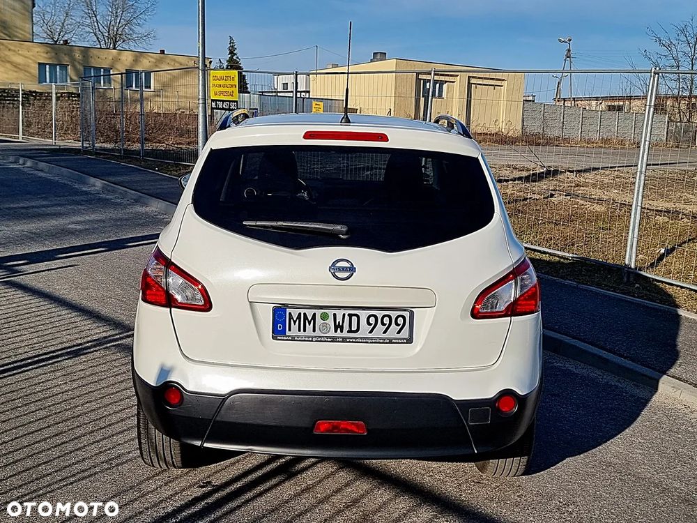 Nissan Qashqai - 13