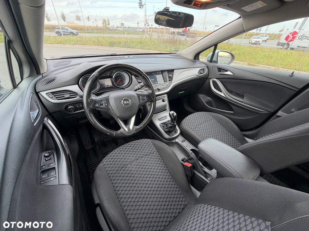 Opel Astra 1.6 CDTI Enjoy S&S - 10