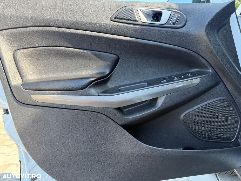 Ford EcoSport 1.0 EcoBoost COOL&CONNECT - 12