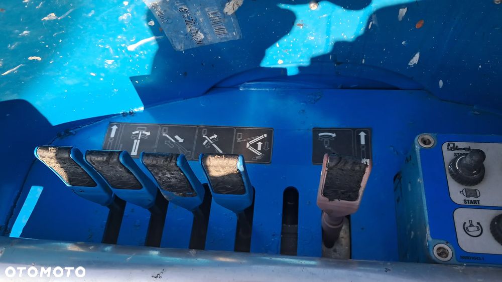 Nissan Cabstar . Podnośnik koszowy 20m . Hydraulika . - 7