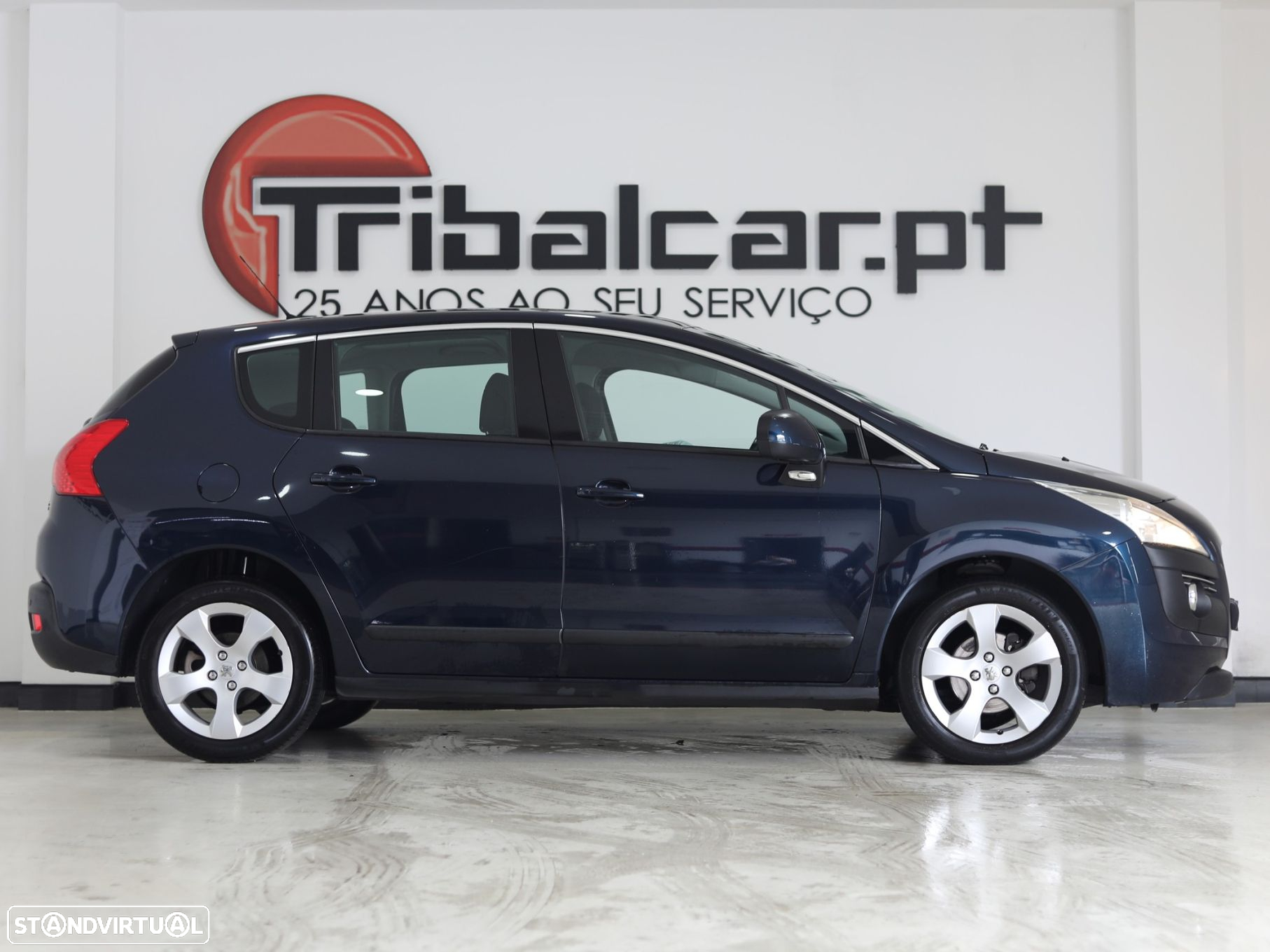 Peugeot 3008 1.6 e-HDi Executive CMP6 - 5