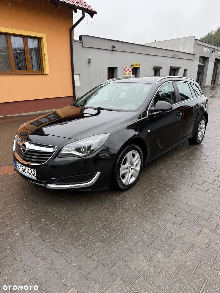 Opel Insignia - 1