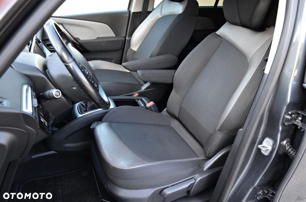 Citroën C4 Grand Picasso 1.6 e-HDi Intensive - 28
